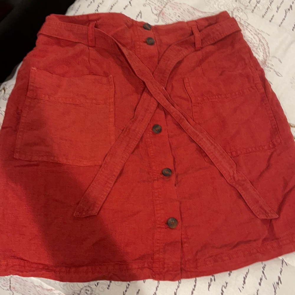 C&C linen button up/belted skirt